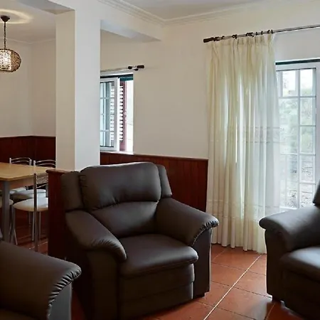 Abrigo Da Montanha - Familiar 3* Sabugueiro (Guarda)