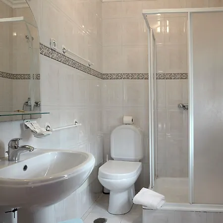 Abrigo Da Montanha - Familiar Konukevi 3*